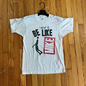 Vintage/90’s “Like Mike” Nike campaign t-shirt